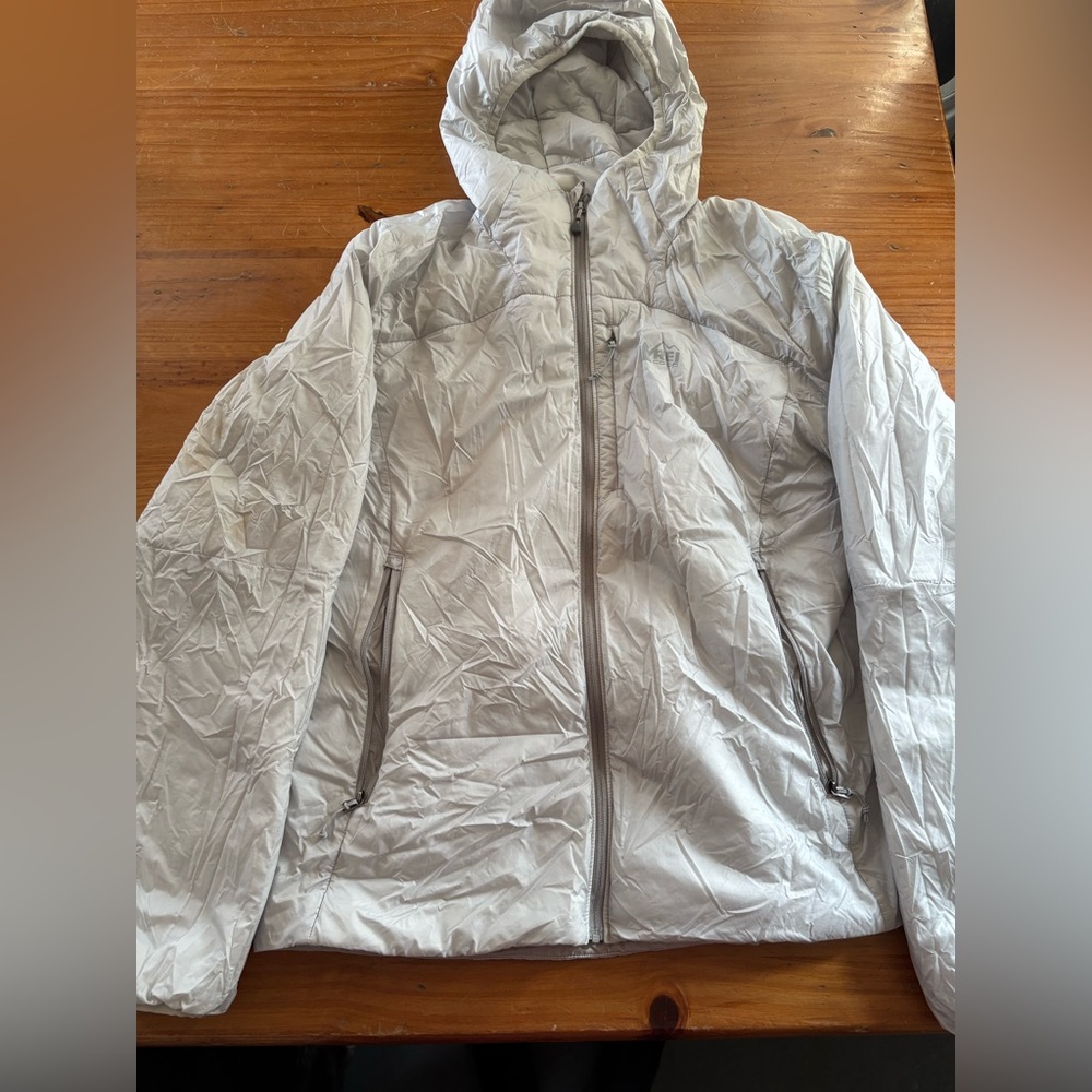 REI puffer jacket white Women’s medium